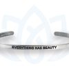9536-1 Everything Has Beauty